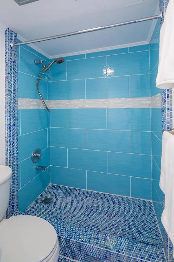 Waikiki Banyan Modern One Bedroom Free Parking Honolulu Aparthotel